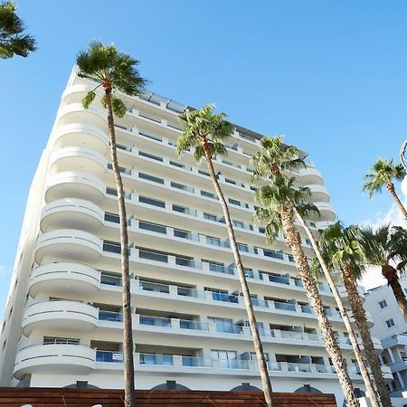 Finikoudes Luxury Apartments Larnaca Eksteriør billede