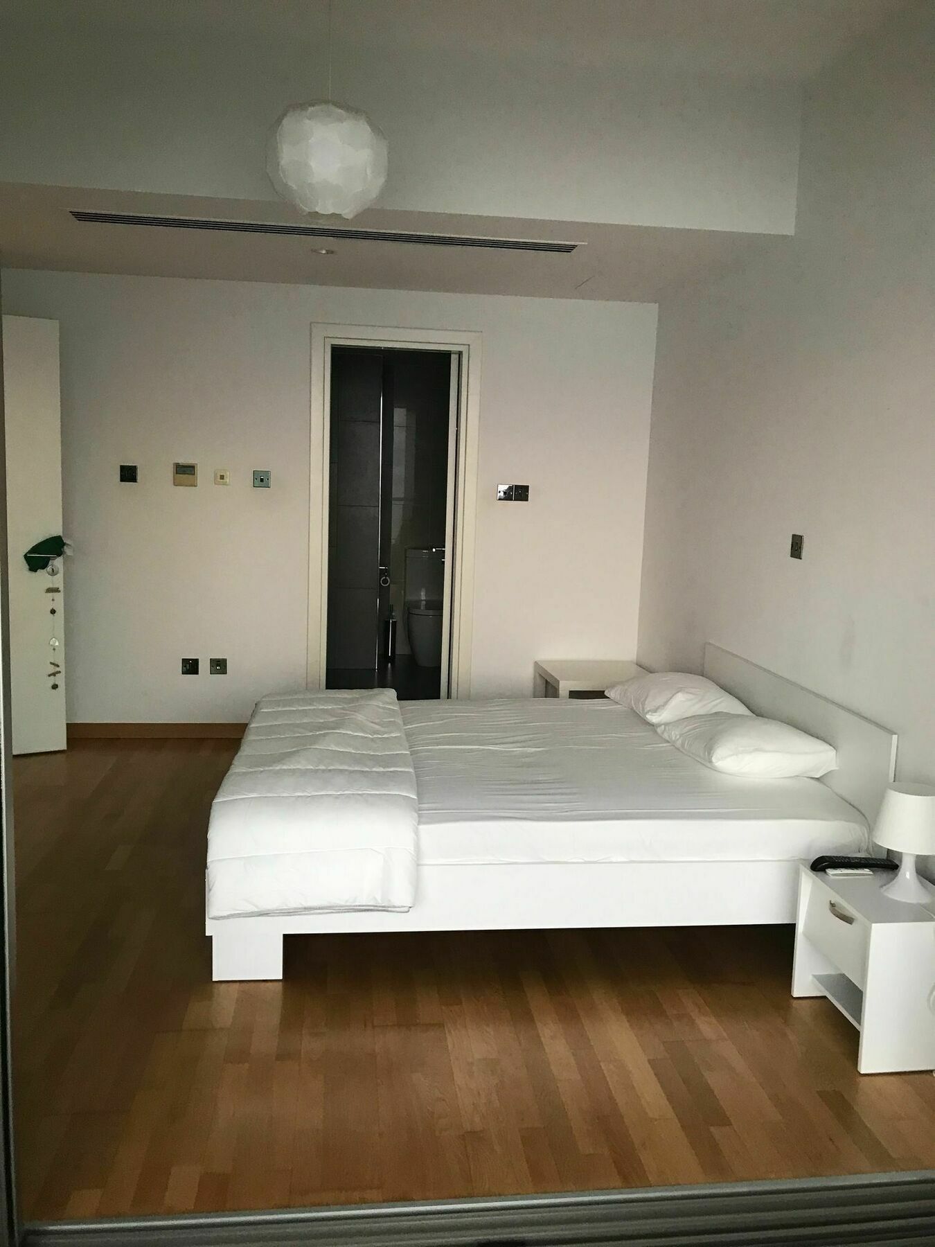 Finikoudes Luxury Apartments Larnaca Eksteriør billede